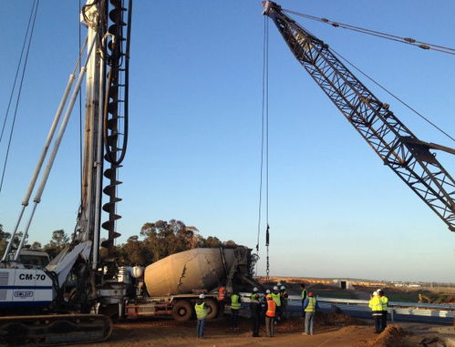 东莞中佳勘察设计公司 基坑设计与人工挖孔桩施工费用解析